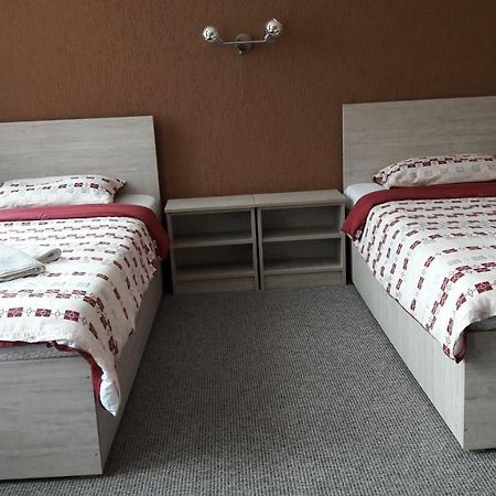 Hotel Sveciu Namai- Kazlu Ruda Extérieur photo