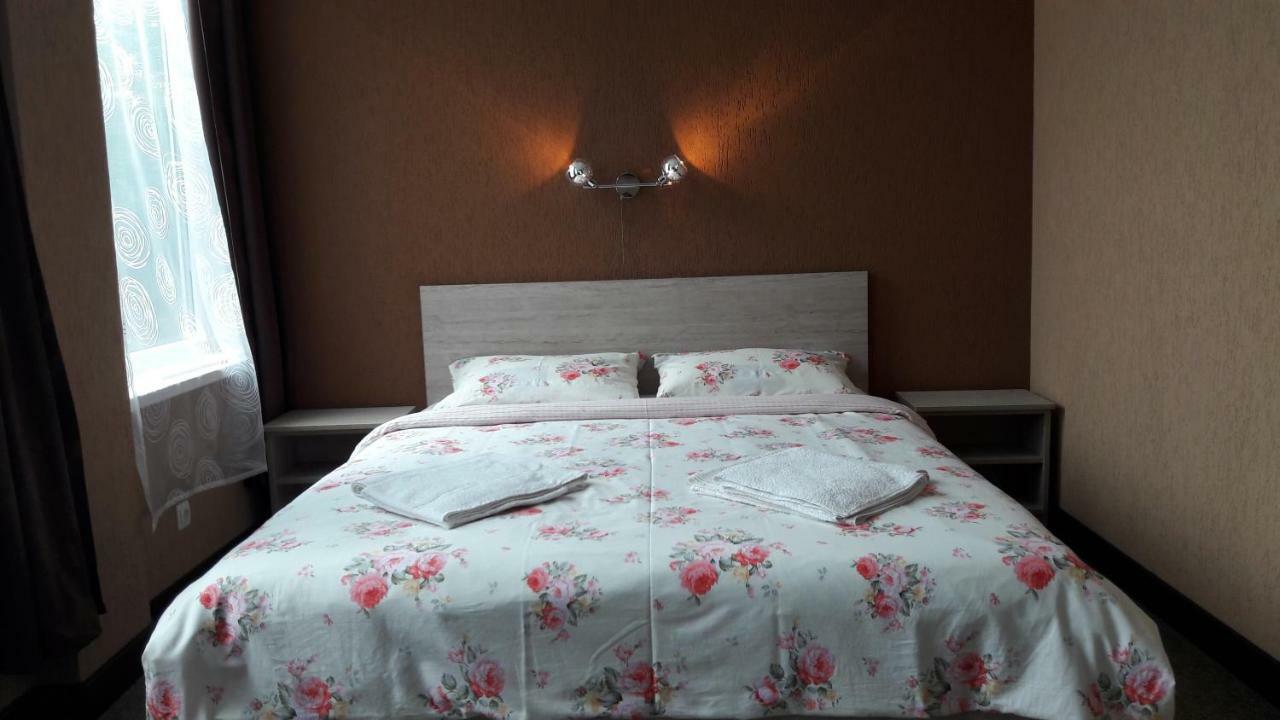 Hotel Sveciu Namai- Kazlu Ruda Extérieur photo